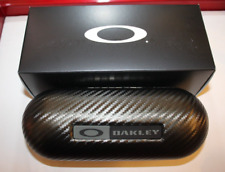 Oakley Large Carbon Vault, Case,  07-257 New in Box, Genuine