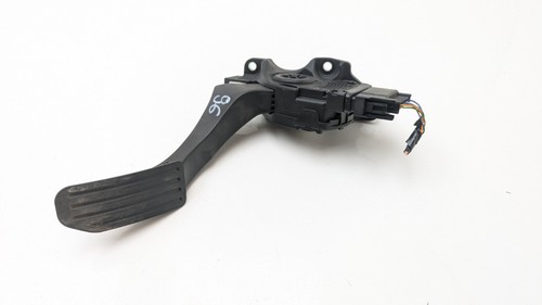 Volvo xc60 mk1 accelerator - volvo,