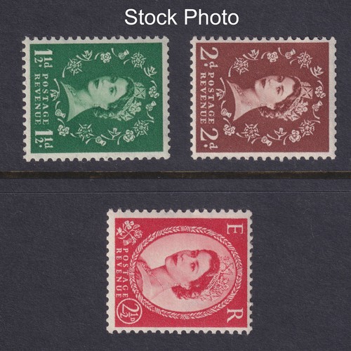 Qeii 1952 wildings tudor - qeii,