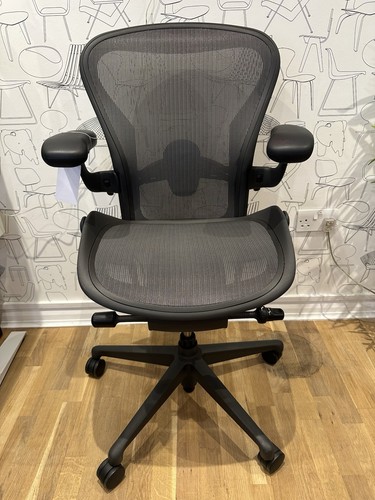 Remastered aeron size medium - aeron, b