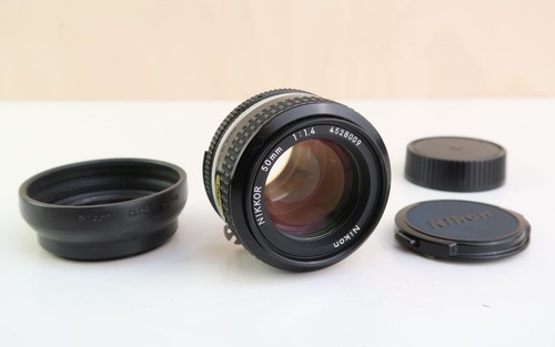 Nikon nikkor 50mm - nikkor, f/1.4