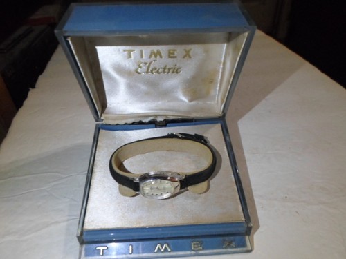 Vintage 1960s ladies timex - ladies,