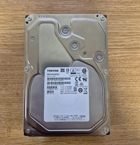 Toshiba mg05aca800e 8tb - toshiba,