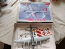 A Model Plastic Boe B 17 G Kit  Party Made  By Academy