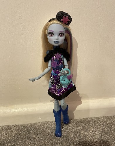 Monster high dolls abbey - high,