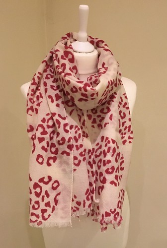 Lola rose 100 wool woven - lola,
