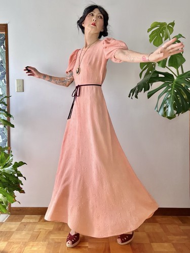 1930s pink rayon crepe - 1930s,