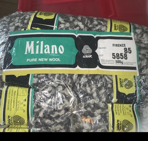 Wool 100 chunky by - .,