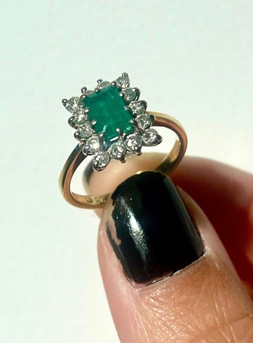 18ct gold emerald diamond - 18ct, &