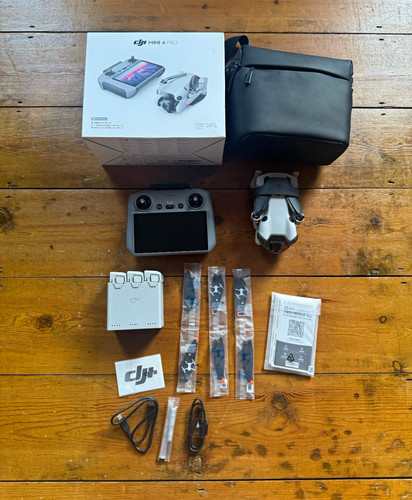 Dji mini pro drone bundle - mini,