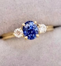 3.9 Ct Oval Natural Blue