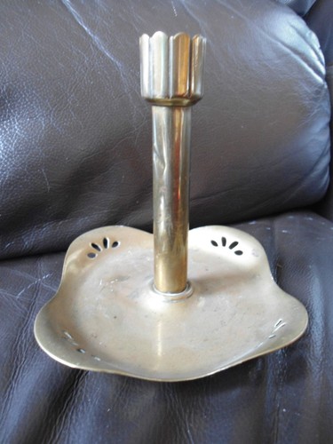 Unusual scarce hand - unusual,