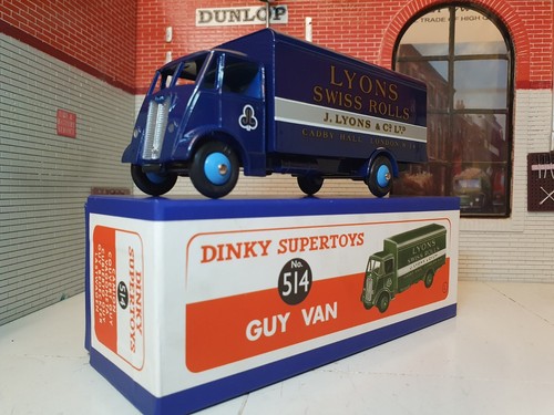 Dinky guy lorry 514 van - guy,