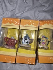 Tiny Tetley tea folk