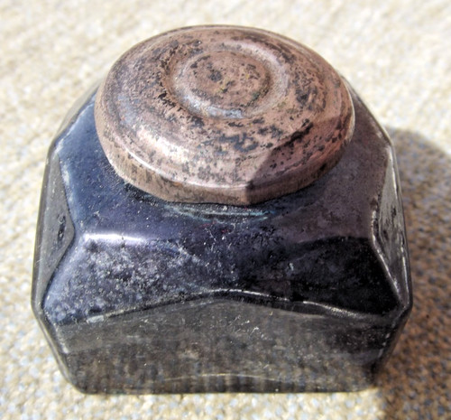 Writing slope box inkwells - slope,