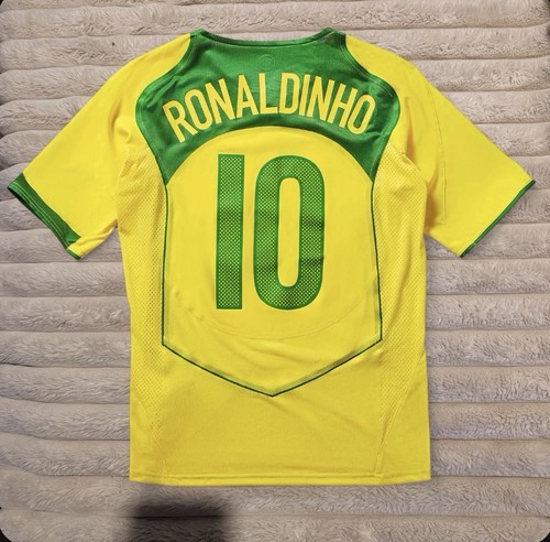Ronaldinho brazil 2004 06 - 10, 2004-06