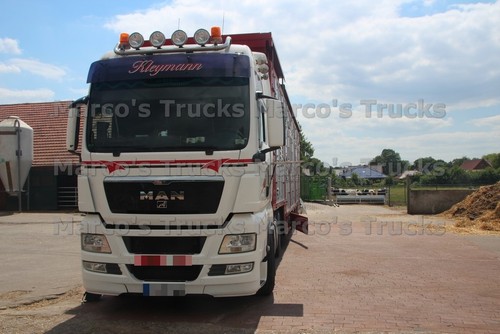 Truck photo man - man, tga