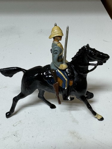 Vtg britains lead toy soldier - vtg,
