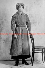 F014092 Factory War Worker Chair UK c1916