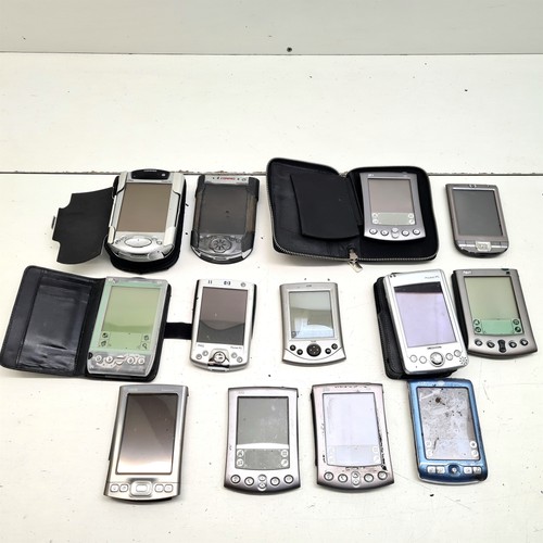 Job lot 13x - lot, untested