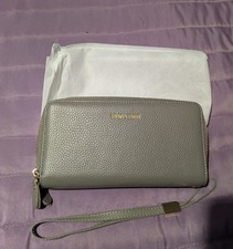 stunning Genuine Leather Purse
