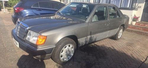 Mercedes w124 petrol lhd - mercedes,