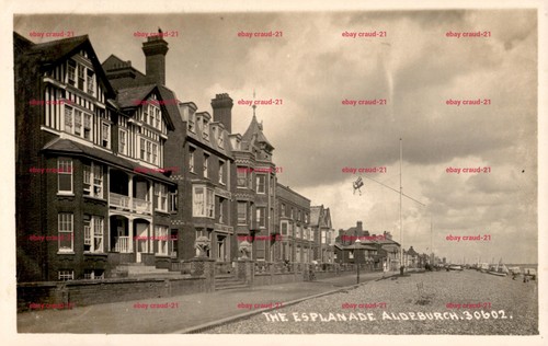 The esplanade aldeburgh - esplanade,
