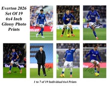 Everton Team Set Of Autograph