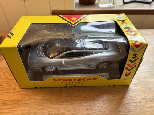 Shell model sports car - shell, jaguar