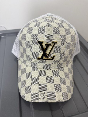 Louis vuitton check - louis, lv