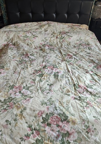 Botanical roses floral - roses,
