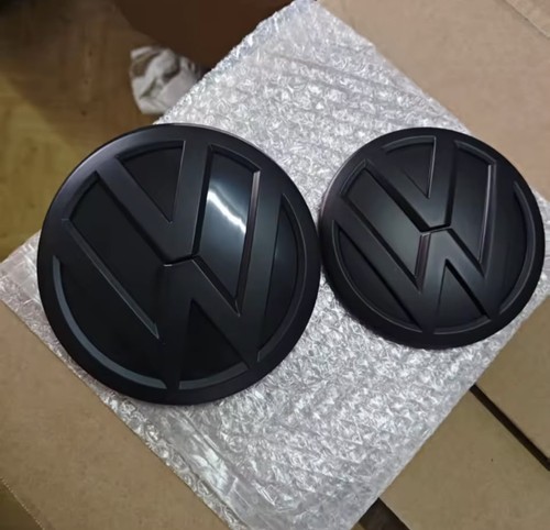Front rear matt badges - rear,