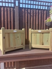 Square wooden garden planter - square,