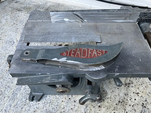 Steadfast miniature table - table, saw
