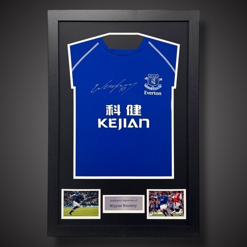 Wayne rooney hand signed - wayne,