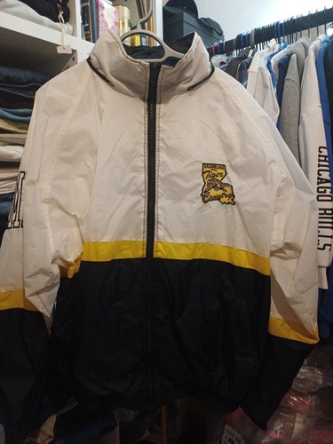Stunning vintage grambling - stunning,