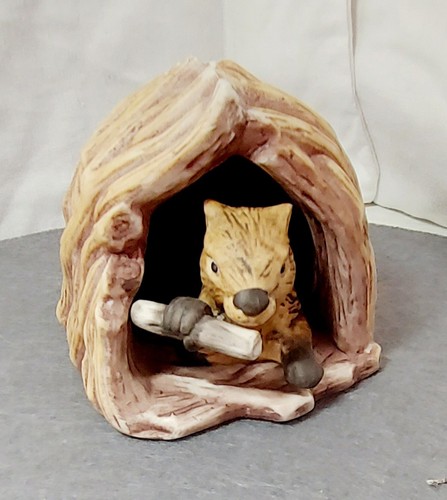 Woodland surprises figurine - woodland,