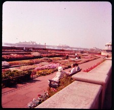 4 x 4 cm Slide Colour Vintage Retro Color Seaside Pier Gardens Women Sat Bench