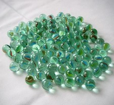 Vintage Glass Marbles, Swirl/Cats Eye with Multicoloured Vanes x 107 (most 15mm)