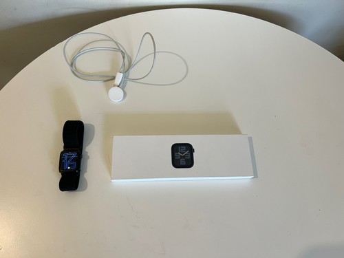 Apple watch 2nd - watch, (2nd