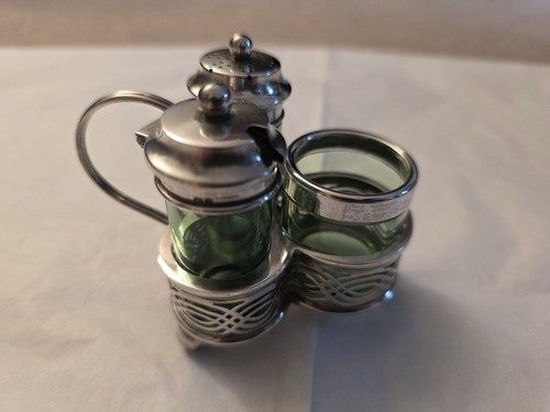 Silver cruet set - , levi