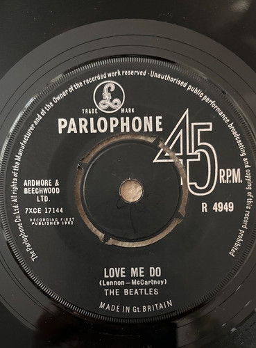 Beatles love uk 1963 - love, uk.