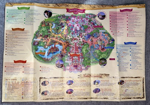2004 disneyland paris park map - 2004,