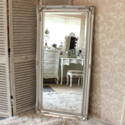 Extra large silver wall - large,