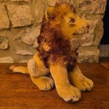 Steiff Vintage Mohair Sitting