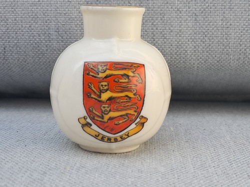 Goss crested china - w, goss.