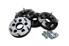 Black Raptor 30mm Discovery 2 to Defender (83 to 14) Wheel Spacer Adaptors