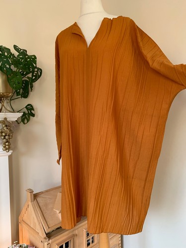 Beautiful vibrant refined - 🍊,