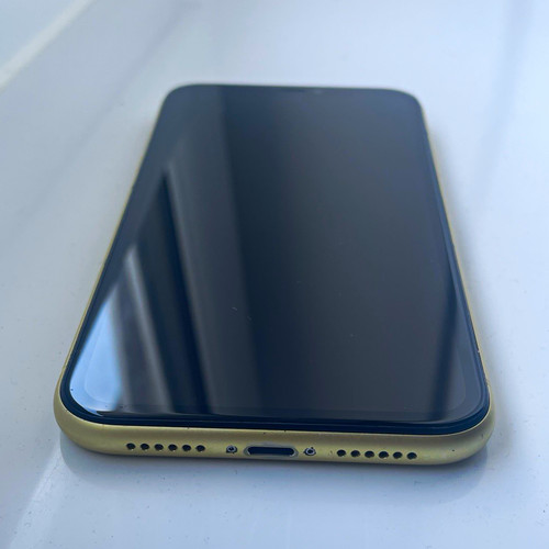 Apple iphone 128gb yellow - 11,