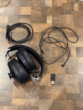 Sennheiser Momentum 3 Wireless Noise-Cancelling Headphones Black and Silver